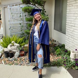 Meet your Posher, Breanna